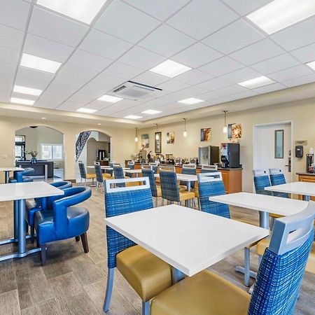 Best Western Plus Lake Elsinore Inn & Suites Exterior foto